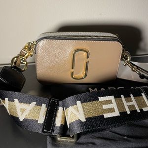 Marc Jacobs Snapshot